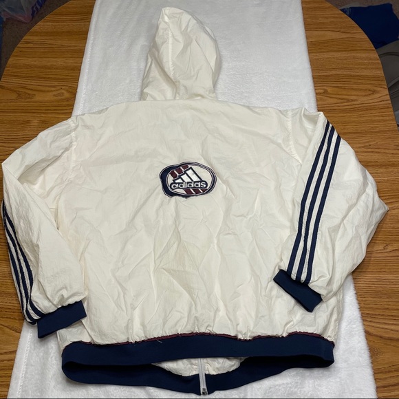 SOLD Vintage Adidas White & Navy Blue Jacket - Picture 4 of 7